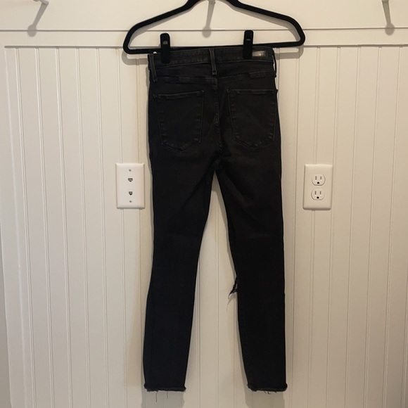 A&F Simone high rise black ripped jeans size 25 - Picture 7 of 9